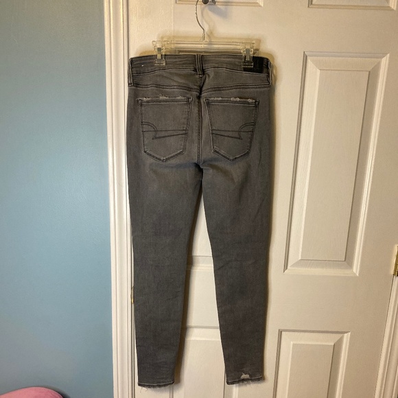 American Eagle Next Level Stretch - Picture 2 of 2